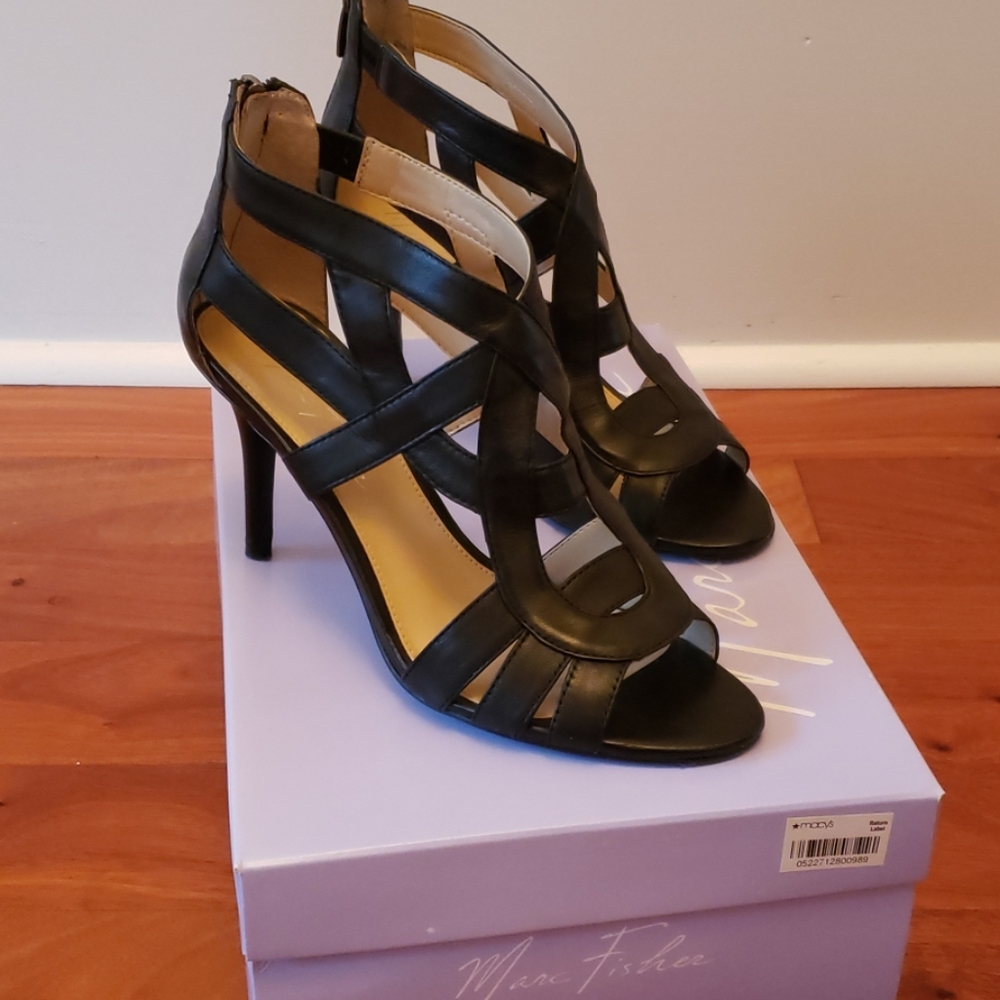 Marc Fisher sandal